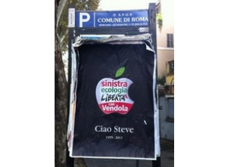 La mela di Steve Jobs
e le orecchie a Vendola